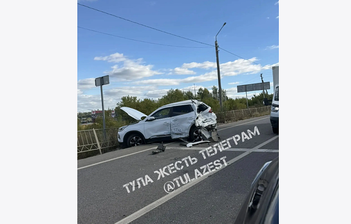 Женщина и ребенок пострадали в ДТП на трассе М-2 под Тулой