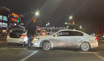 В Туле на проспекте Ленина столкнулись четыре автомобиля