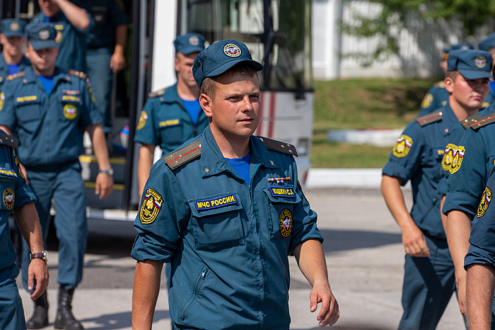 «Мы работаем не за госнаграды»: Сотрудники Тульского спасцентра рассказали о работе в Мариуполе