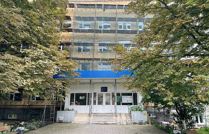 В Туле продолжается капремонт поликлиники горбольницы №7