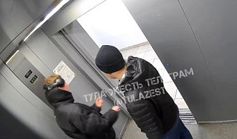 Полиция начала проверку после погрома лифта на улице Сурикова в Туле