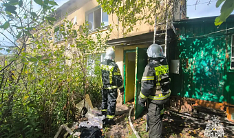 В пожаре на улице Дружбы в Дубне пострадал 60-летний мужчина, получивший ожоги