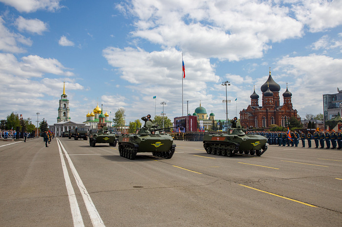 В Туле состоялся военный парад в честь Победы в Великой Отечественной войне