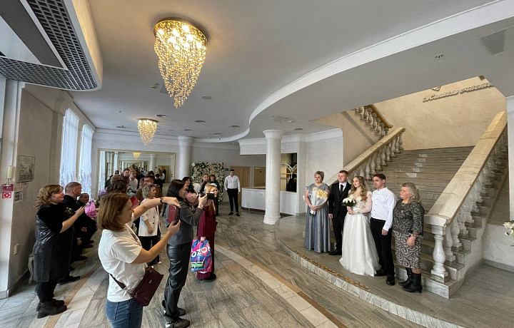 «Любовь для нас - это семья»: тульские молодожены-студенты рассказали о своем бракосочетании