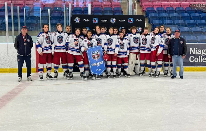 «Академия Михайлова» из Новомосковска заевала серебро на международном турнире в Канаде