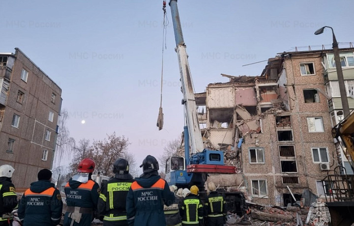 Аварийно-спасательные работы по разбору завалов в Ефремове завершены