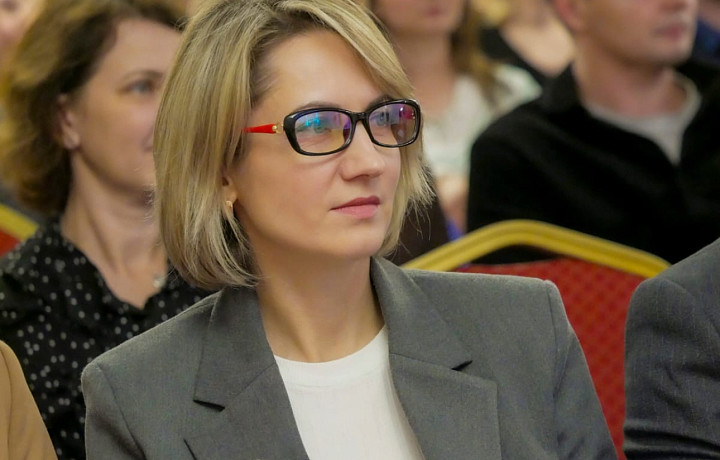 Эксперт по приготовлению мороженого Елена Ададурова  раскрыла секрет приготовления лакомства в домашних условиях