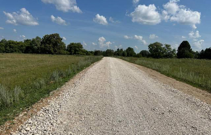 В 2025 году щебнем отсыпят 61 километр подъездных автодорог в Тульской области