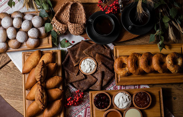 Лапти, полба, чипсы из медвежатины и прянфель: чем будут кормить туристов в Туле в рамках нового гастрономического маршрута