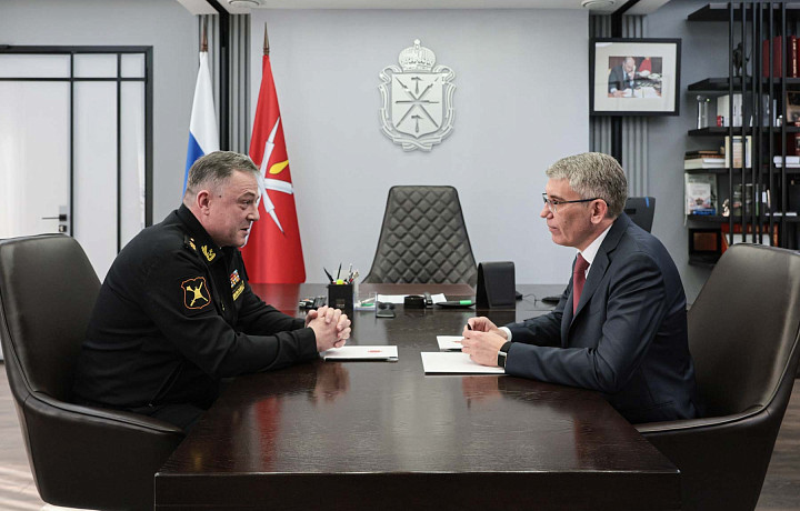 Губернатор Тульской области встретился с представителем Генштаба ВС РФ по вопросам призывной подготовки