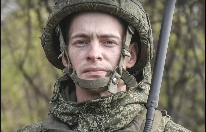 Военнослужащего из Узловского района наградили орденом Мужества