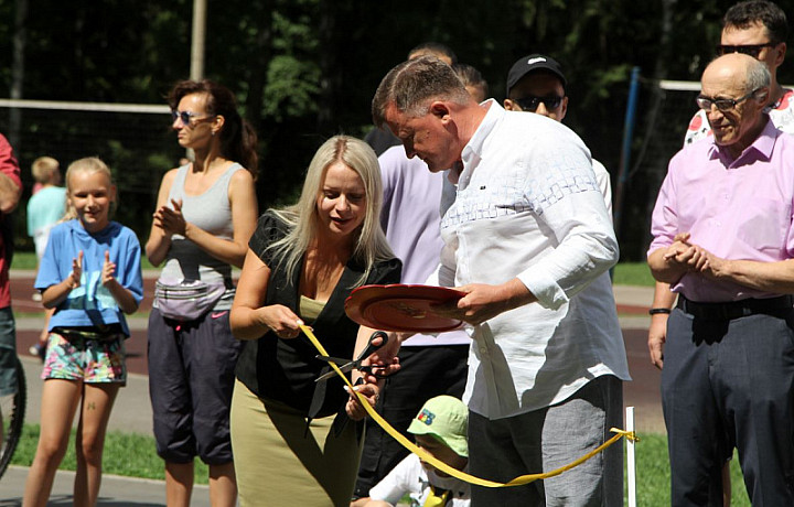 В Туле открылся первый корт для игры в петанк