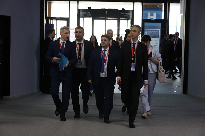 Почти 51,5 млрд рублей инвестиций и сотни новых рабочих мест. Каким был для Тульской области второй день ПМЭФ