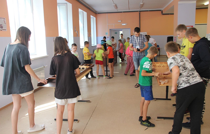 В тульском лагере прошло тренировочное занятие и турнир по кальбутто, шаффлборду, эластику и джакколо