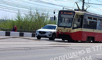 Трамвайные рельсы на Пролетарском мосту в Туле деформировались из-за жары