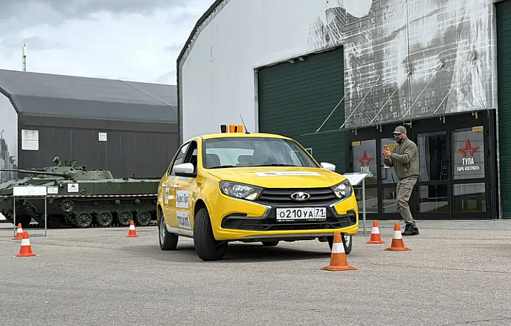 В Туле выбрали лучшего водителя такси в 2026 году