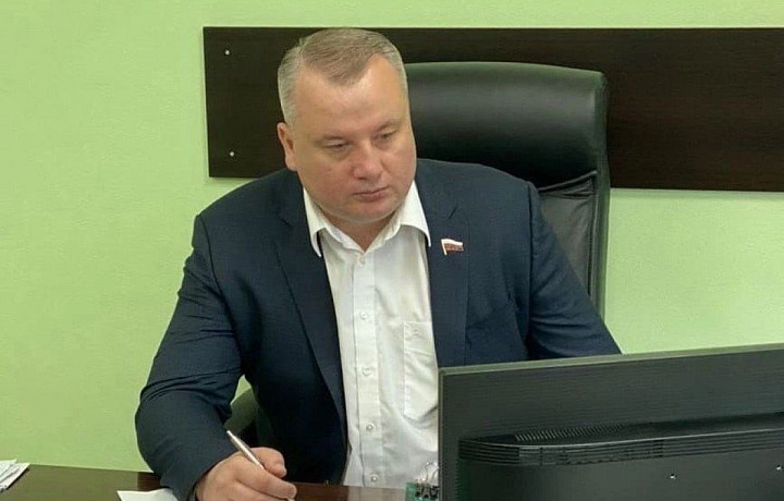 Депутат Госдумы от Тульской области Дзюба объяснил, почему сдает мандат: он выложил письмо, адресованное Дюмину