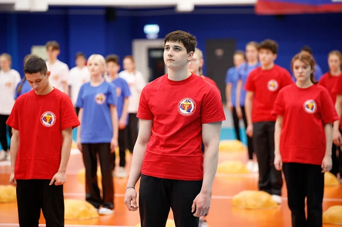 Туляки отработали навыки оказания первой помощи в рамках флешмоба «Дети спасают жизни»