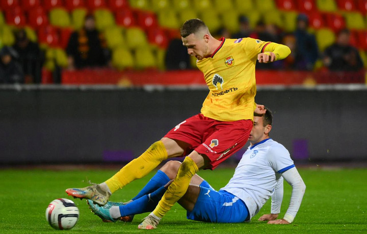 Тульский «Арсенал» прошел в следующий раунд Кубка России, обыграв саратовский «Сокол»