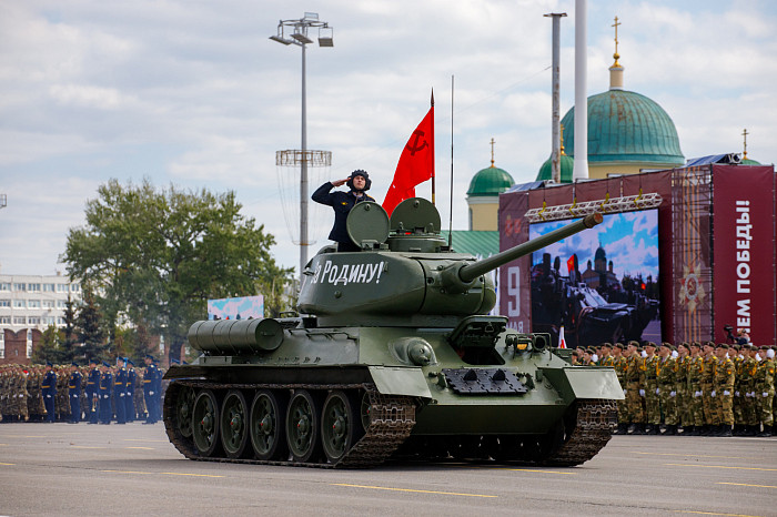 Дюмин: Наш священный долг – быть достойными поколения победителей в служении Родине