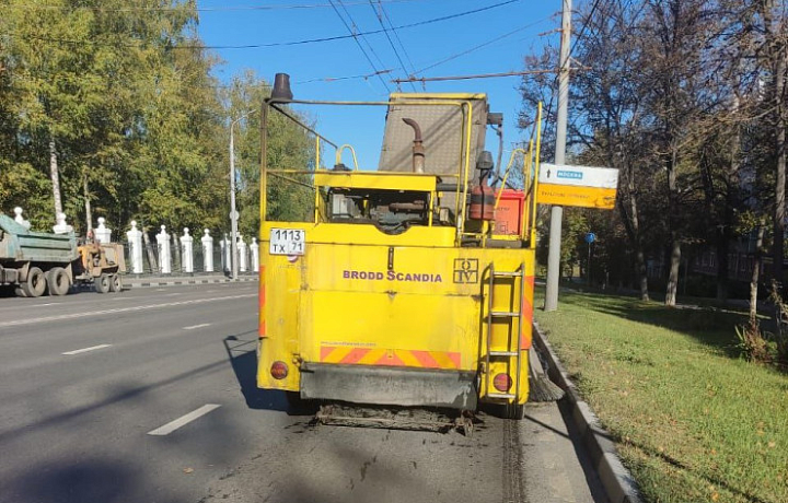 С улиц Тулы за сутки вывезли 36 кубометров смета
