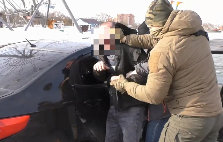 ﻿В Туле мужчина нанял «киллера» для убийства бывшего мужа своей девушки