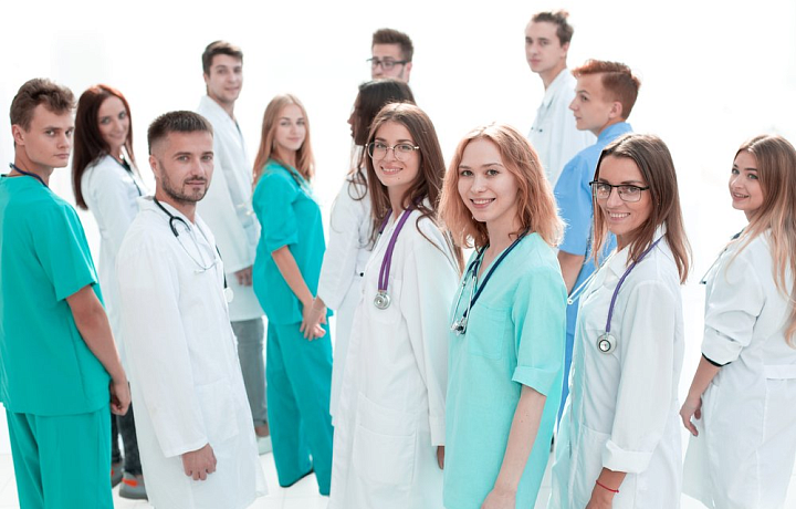 Туляки признались, что хотели бы попробовать себя в роли врача, актера и пилота