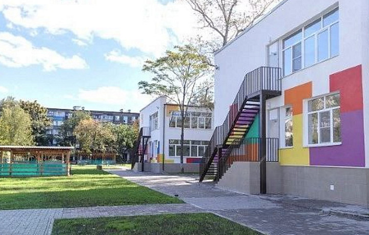 Тульский минстрой показал фото до и после восстановления детсада в Мариуполе