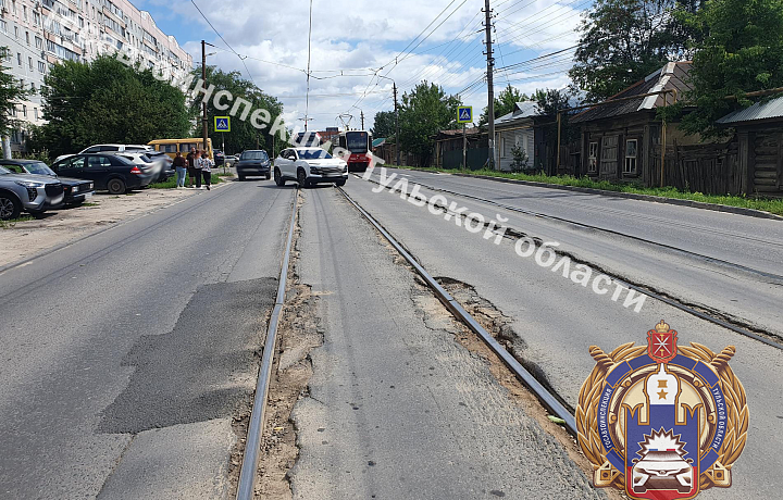 Автоледи на Jetour сбила ребенка-велосипедиста на улице Епифанской в Туле