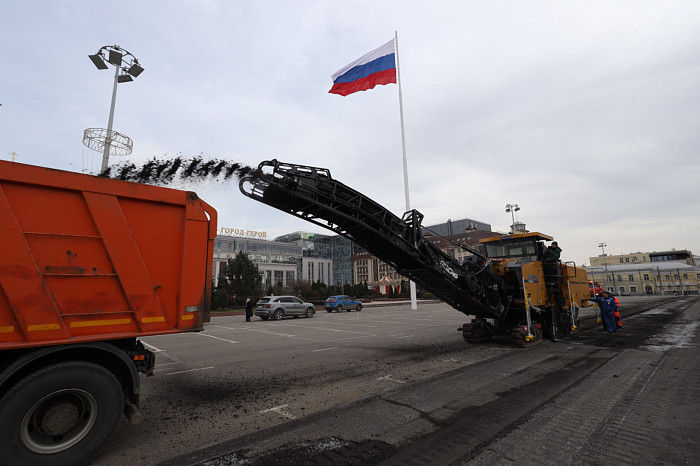 В Туле приступили к ремонту площади Ленина