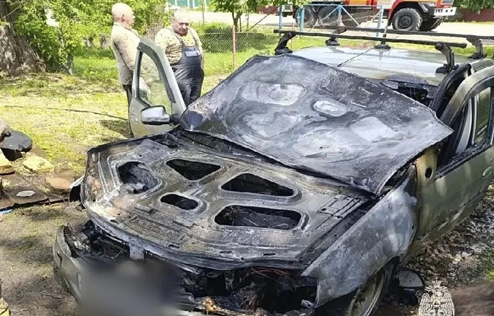 Легковой автомобиль сгорел в Ефремовском районе