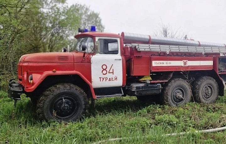 Огнеборцы потушили пять пожаров в Тульской области за сутки