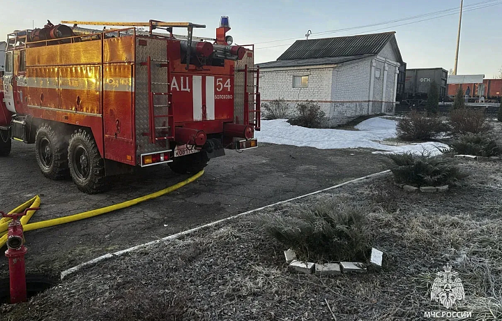 За сутки спасатели потушили три пожара в Тульской области