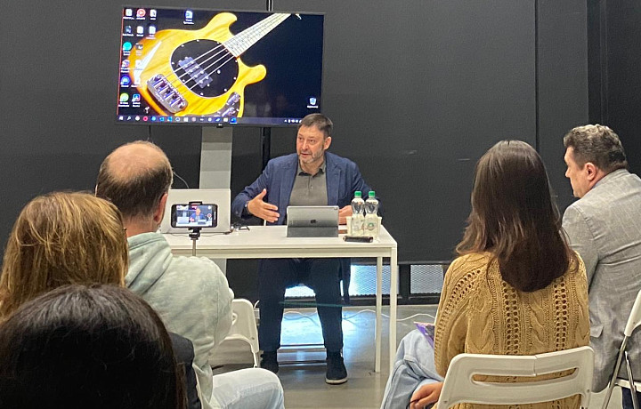 Кирилл Вышинский назвал блогеров «самыми большими врагами журналистов»