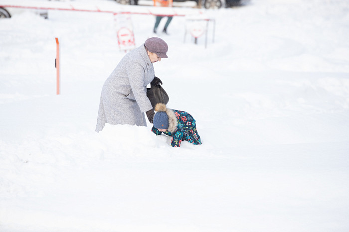 Тулу засыпало снегом: как в городе борются с последствиями стихии