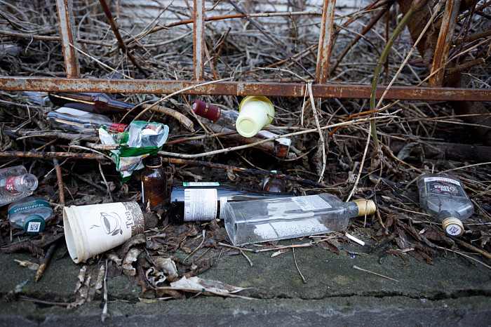 Идет – бычок валяется: фоторепортаж с улиц Тулы, от которого хочется прокашляться