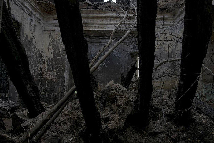 От белоснежного дворца до руин: историческая заброшка - усадьба Мальцева в селе Воскресенское