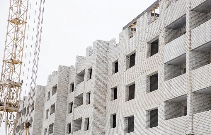 Детям-сиротам в Тульской области запланировали передать 250 квартир в 2024 году