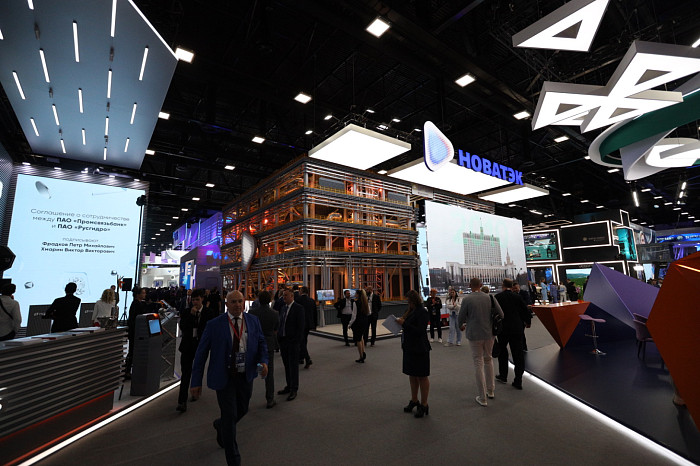 Почти 51,5 млрд рублей инвестиций и сотни новых рабочих мест. Каким был для Тульской области второй день ПМЭФ