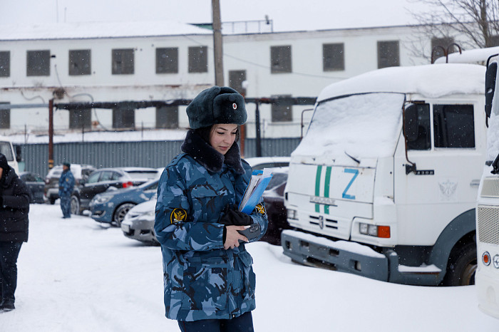 «Практически все осужденные - актеры»: конвоиры рассказали о работе со спецконтингентом