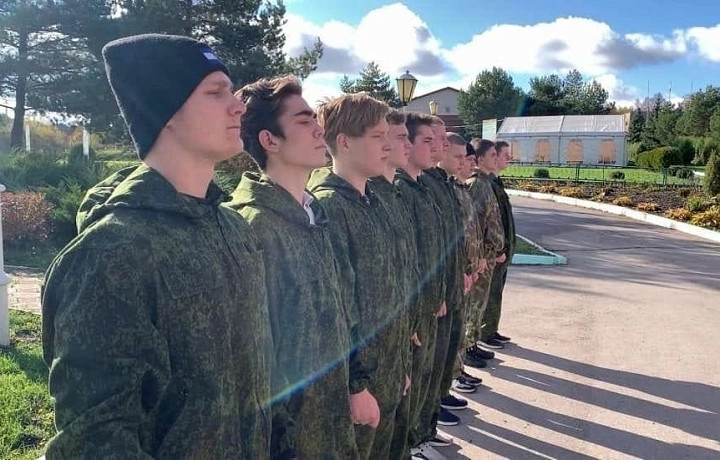 Алексинские студенты побывали на военных сборах