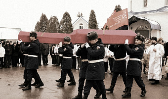 В Новомосковске перезахоронили останки восьми бойцов Красной Армии