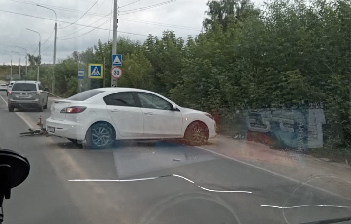 В тульском поселке Барсуки водитель Mazda сбил велосипедиста