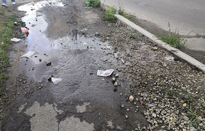 Житель Богородицка: Коммунальную аварию у нас решили закопать, какое позорище