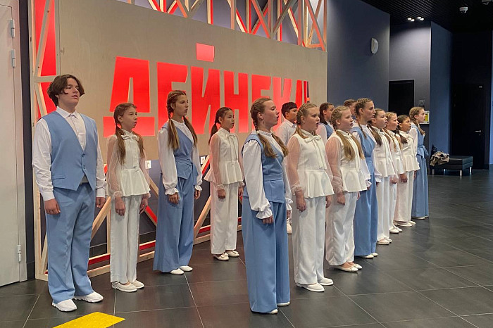 Образы, преисполненные невесомостью: в тульском Фонде искусств открылась выставка работ Александра Дейнеки