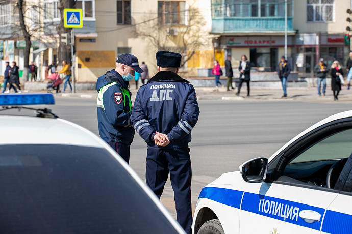 Депутаты Госдумы предложили лишать злостных нарушителей ПДД скидок на штрафы
