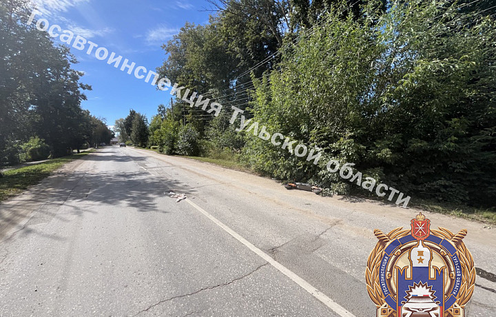 В Туле несовершеннолетний водитель СИМ получил травмы при падении