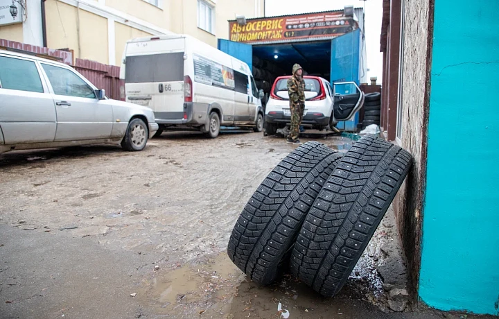 Нешипованные Triangle и шипованные Pirelli: какие шины покупают в Туле