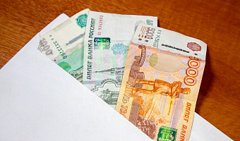 Владимир Путин подписал указ о единовременной выплате в размере 195 000 рублей контрактникам