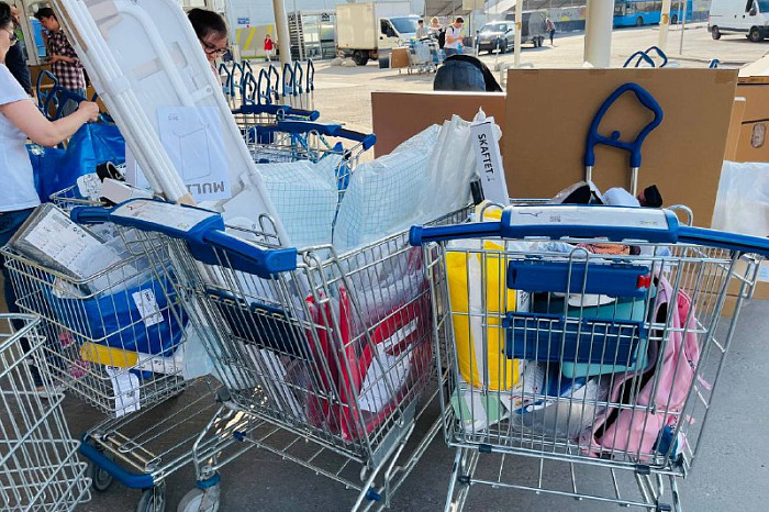 В России прощаются с торговой сетью IKEA